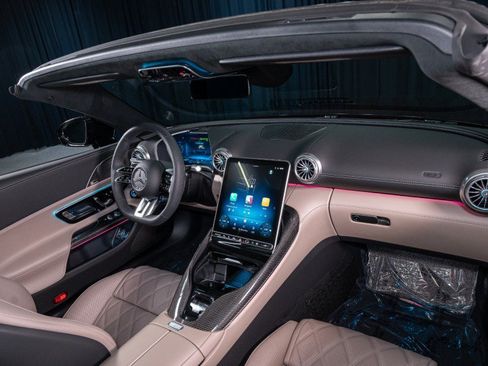 New 2026 Mercedes-Benz SL 63 AMG S e Performance 4MATIC image 7