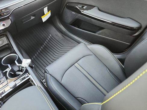 New 2026 Kia K5 GT image 10