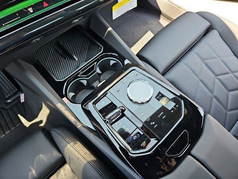 New 2026 BMW i5 eDrive40 w/ Executive Package image 25