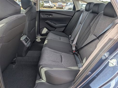 New 2025 Honda Accord SE image 32