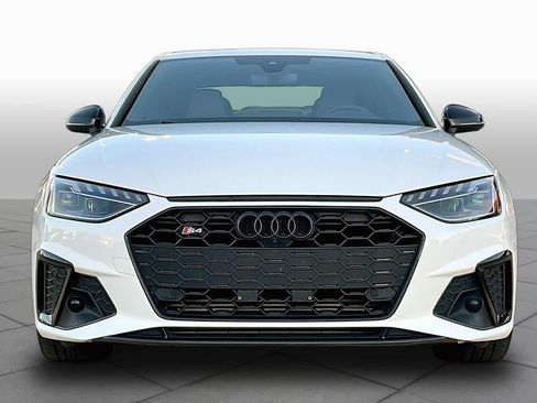Used 2021 Audi S4 Premium Plus w/ Premium Plus Package AWD/4WD image 4