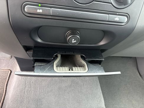 Used 2004 Ford F150 XLT image 38