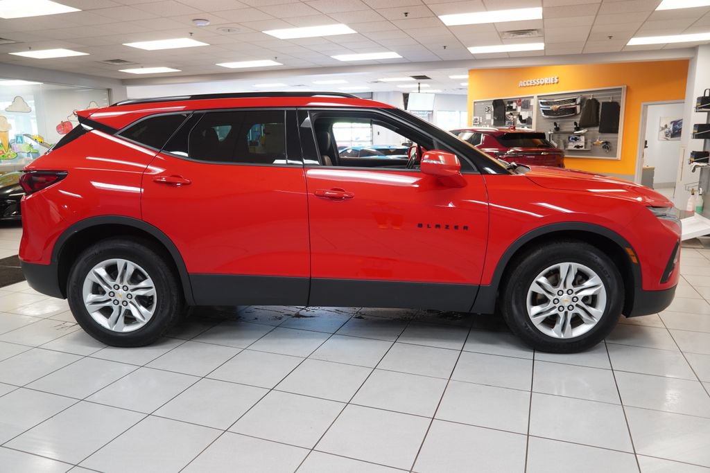 Used 2020 Chevrolet Blazer LT w/ Sound & Technology Package AWD/4WD image 14