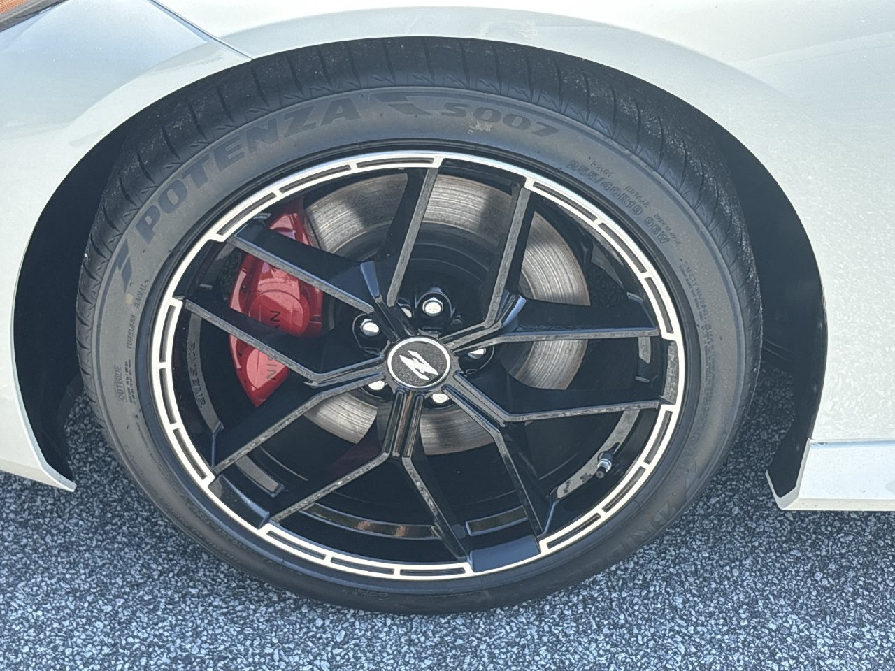 New 2027 Nissan Z Performance RWD image 22
