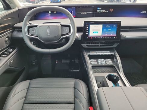 New 2026 Lincoln Nautilus Reserve w/ Jet Appearance Package image 12