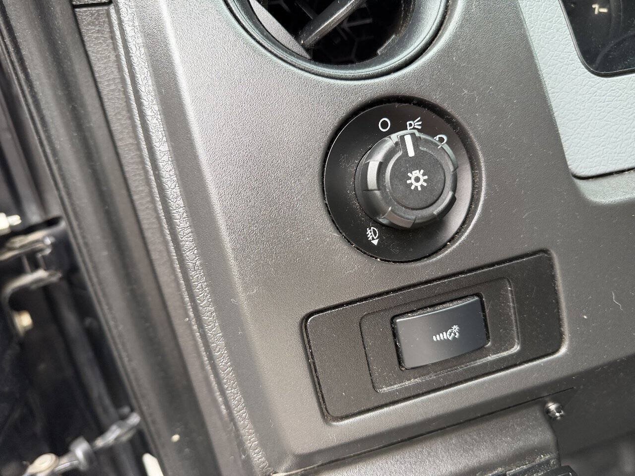 Used 2013 Ford F150 STX w/ Mid Equipment Group AWD/4WD image 17