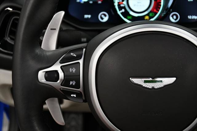 Used 2021 Aston Martin V8 Vantage Roadster RWD image 39