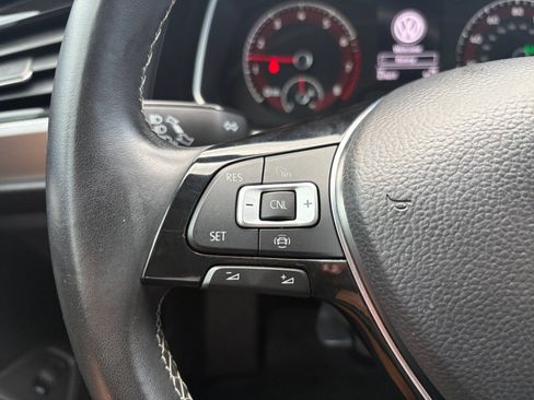 Used 2019 Volkswagen Jetta R-Line FWD image 16
