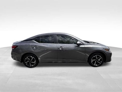 Used 2025 Nissan Sentra SV w/ All-Weather Package FWD image 9