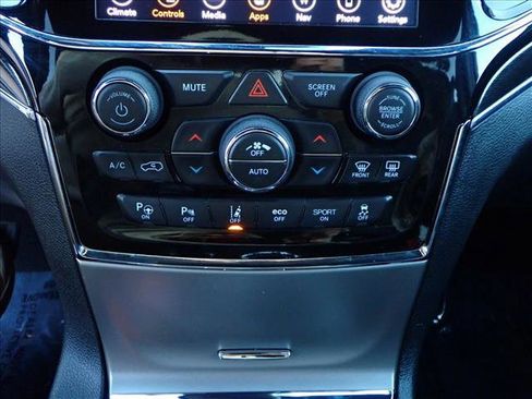 Used 2020 Jeep Grand Cherokee Trailhawk w/ Trailhawk Luxury Group image 21