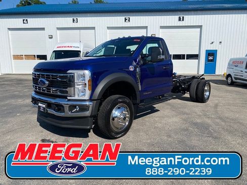 New 2026 Ford F550 4x4 Regular Cab Super Duty image 1