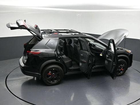 New 2026 Nissan Rogue SV w/ Rock Creek Premium Package AWD/4WD image 31