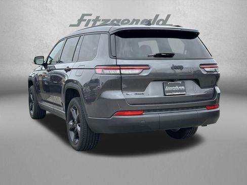 Used 2023 Jeep Grand Cherokee L Laredo AWD/4WD image 6