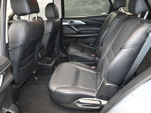 Used 2023 MAZDA CX-9 Touring image 13