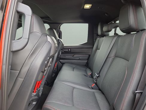 Used 2024 Toyota Tacoma TRD Pro AWD/4WD image 10