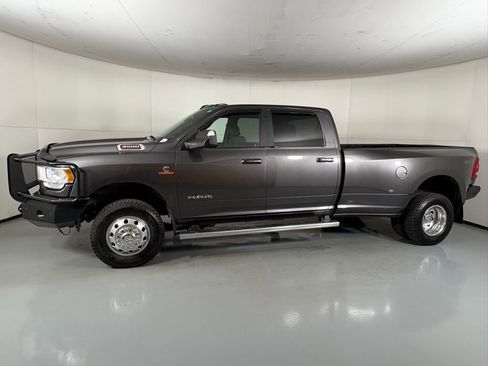 Used 2020 RAM 3500 Big Horn w/ Level 1 Equipment Group image 6