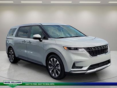 Used 2024 Kia Carnival EX