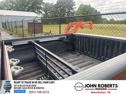 Used 2018 Nissan Frontier SV w/ Value Truck Package RWD image 10