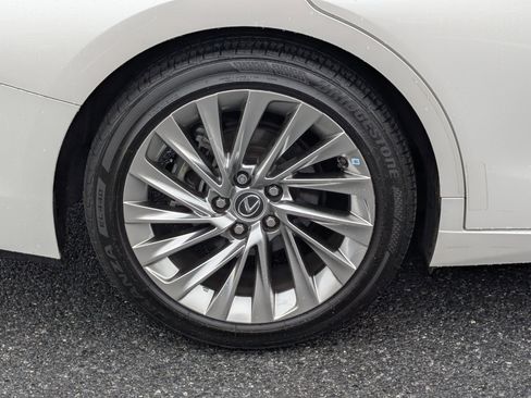 Used 2022 Lexus ES 350 Luxury w/ Accessory Package image 10