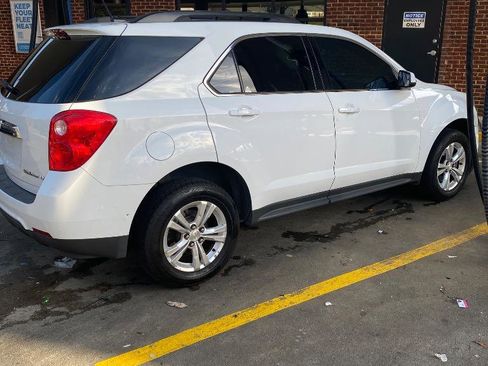 Used 2014 Chevrolet Equinox LT w/ Driver Convenience Package image 3