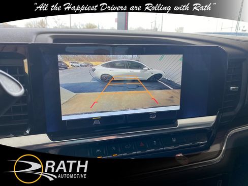 Used 2025 Chevrolet Silverado 1500 LT image 14