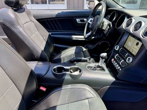 Used 2018 Ford Mustang Premium RWD image 16
