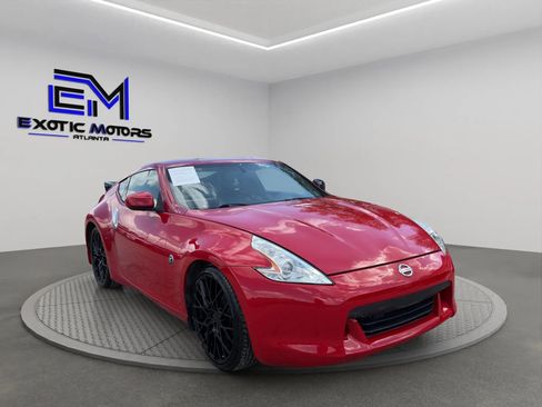 Used 2009 Nissan 370Z Touring image 7