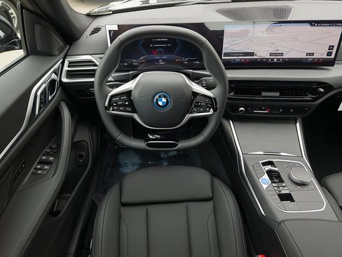 New 2026 BMW i4 eDrive40 w/ Parking Assistance Package RWD image 16