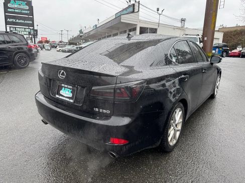 Used 2013 Lexus IS 250 w/ Premium Pkg Value Edition image 3