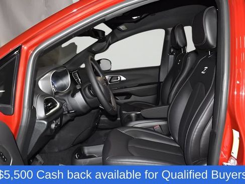 New 2026 Chrysler Pacifica Select w/ S Appearance Package FWD image 12