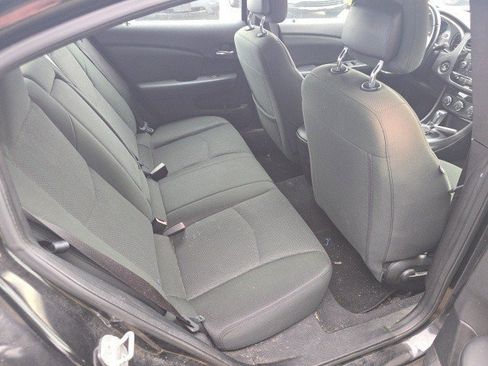 Used 2012 Chrysler 200 Touring image 9