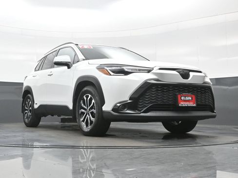 Used 2023 Toyota Corolla Cross AWD Hybrid image 25
