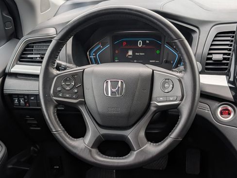 Used 2024 Honda Odyssey EX-L image 16