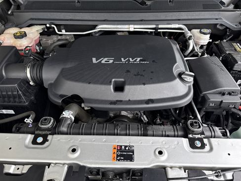 Used 2018 Chevrolet Colorado Z71 image 31