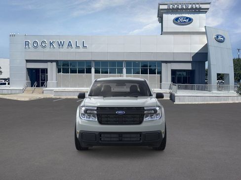 New 2024 Ford Maverick XL image 6