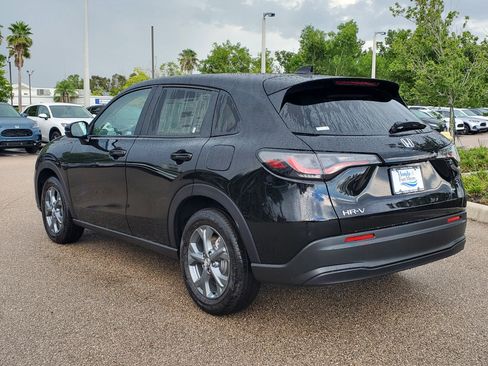New 2026 Honda HR-V LX image 4