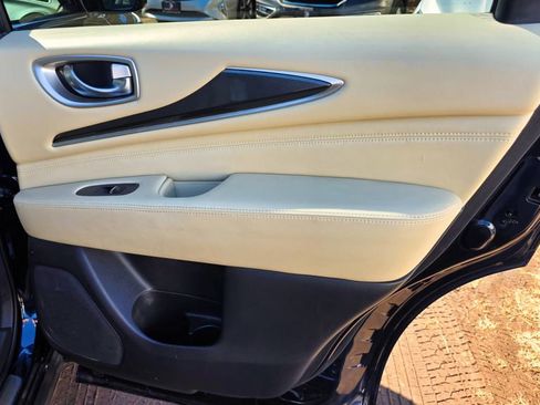 Used 2017 INFINITI QX60 AWD w/ Premium Plus Package image 33