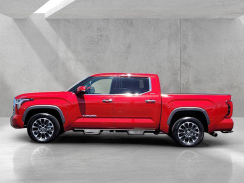 Used 2023 Toyota Tundra Limited w/ Power Package RWD image 7