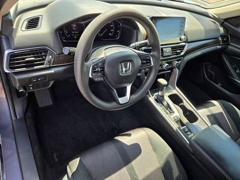 Used 2018 Honda Accord EX image 13