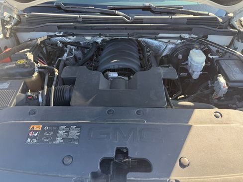 Used 2015 GMC Sierra 1500 SLT w/ SLT Crew Cab Value Package image 10