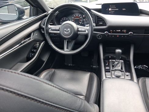 Used 2023 MAZDA MAZDA3 Hatchback w/Premium Plus Pkg AWD/4WD image 10