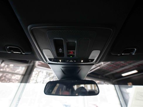 Used 2025 Honda Civic Si image 18