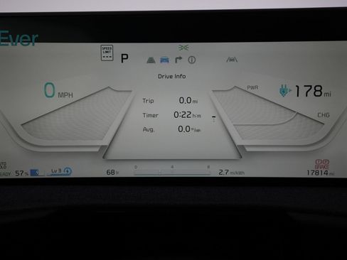 Used 2024 Kia EV6 Wind w/ Wind Technology Package RWD image 7