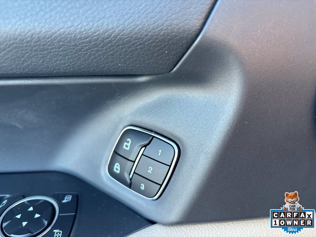 Used 2024 Ford Expedition Limited AWD/4WD image 18