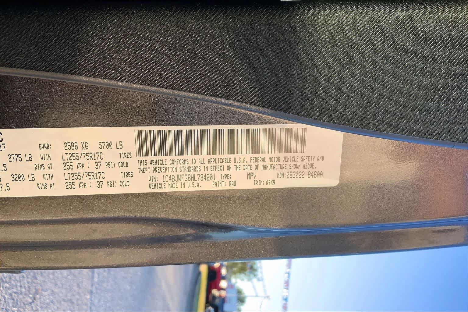 Used 2017 Jeep Wrangler Unlimited Rubicon AWD/4WD image 28