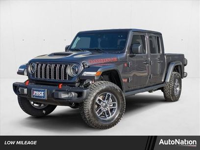 Used 2025 Jeep Gladiator Mojave