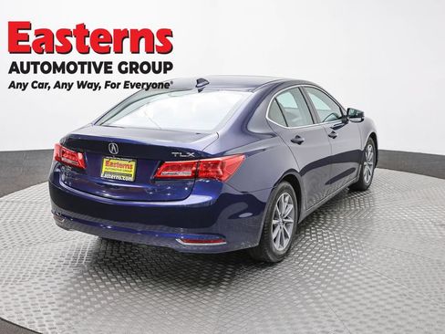 Used 2018 Acura TLX FWD image 5