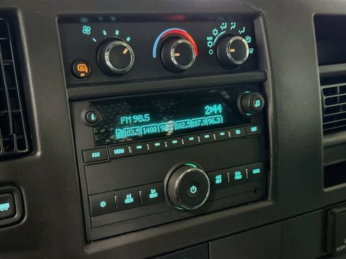 Used 2025 Chevrolet Express 2500 w/ Driver Convenience Package RWD image 17