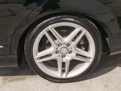 Used 2011 Mercedes-Benz C 350 Sport image 6