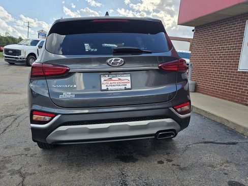 Used 2020 Hyundai Santa Fe SEL w/ Convenience Package image 6